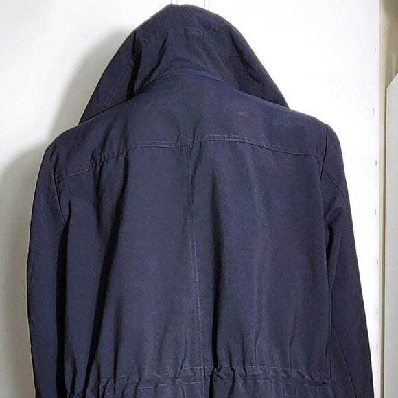 Banana Republic Women's Navy Long Hooded Drawcord Spring/Rain Coat - XL - Picture 3 of 12